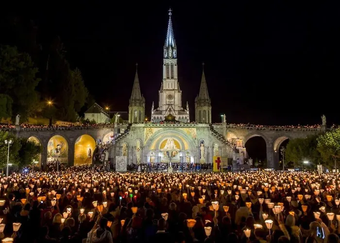 T1 Bis Cosy Proche Gare *